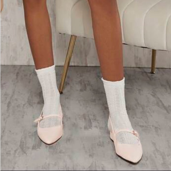 Pointed toe buckle strap slingback mini heeled flats - cream patent faux leather - Picture 4 of 7